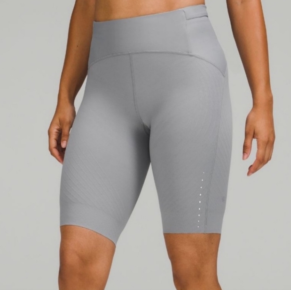 Lululemon SenseKnit Running High-Rise Short 10" Rhino Grey
